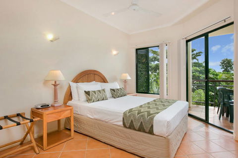 Tropic Towers Apartments - SA Accommodation 8