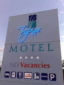 Tropixx Motel And Restaurant - SA Accommodation 6