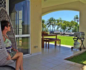 Absolute Beachfront Apartment - SA Accommodation 0