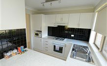 Cootamundra Heritage Motel - SA Accommodation 3