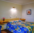 Country Roads Motor Inn - SA Accommodation