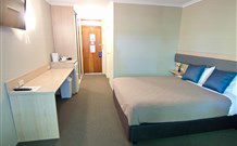 Oak Flats NSW SA Accommodation