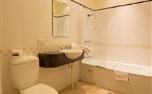 Royal Hotel Springwood - Springwood - SA Accommodation 2
