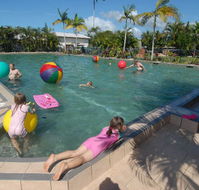 Kurrimine Beach Holiday Park - SA Accommodation
