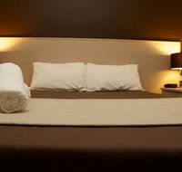 Warners At The Bay - SA Accommodation