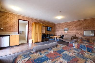 Blue Gum Motor Inn - SA Accommodation 1