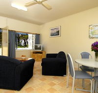 Island Coastal Units - SA Accommodation