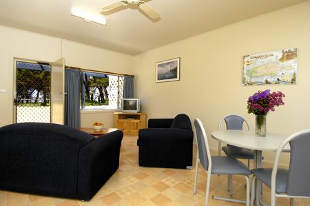 Island Coastal Units - SA Accommodation 0