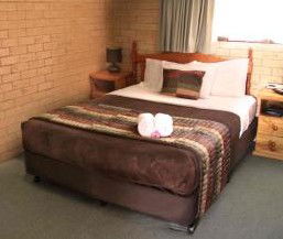 Avlon Gardens Motel - SA Accommodation 0