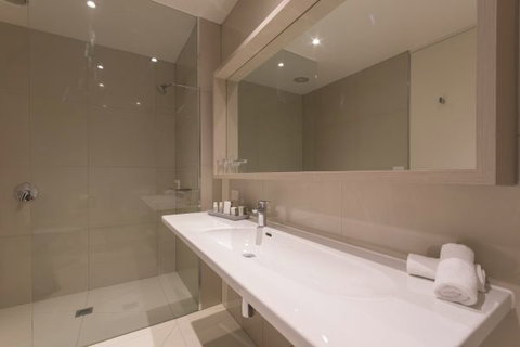 Flinders Hotel - SA Accommodation 9