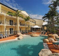 Cairns Queenslander Hotel and Apartments - SA Accommodation