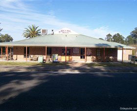 Dog N Bull - SA Accommodation 0