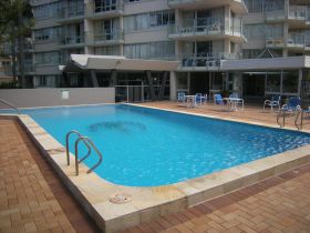 Pacific Regis Holiday Apartments - SA Accommodation 1