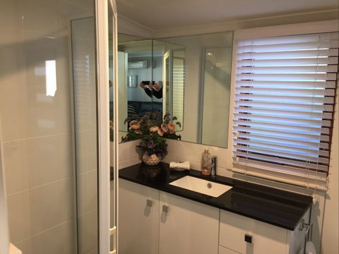 Apartments On-The-Park: The Studio - SA Accommodation 12