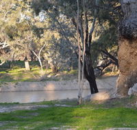 Beds in the Barwon - SA Accommodation
