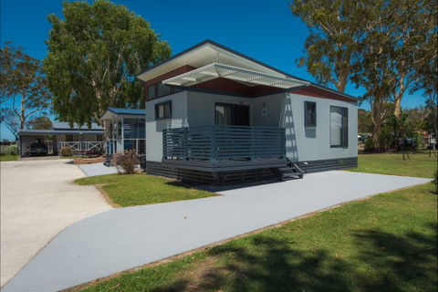 Colonial Holiday Park And Leisure Village - SA Accommodation 4