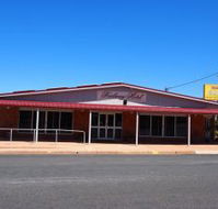 Railway Hotel Condobolin - SA Accommodation