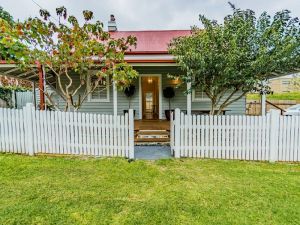 Hindmarsh Park Holiday Cottage - SA Accommodation 0
