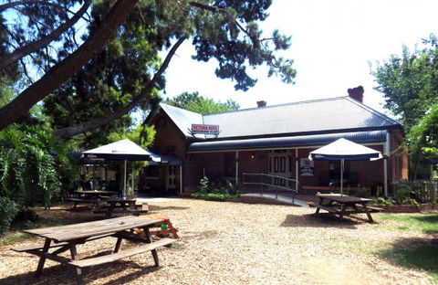 Victoria Hotel: Moonan Flat - SA Accommodation 4