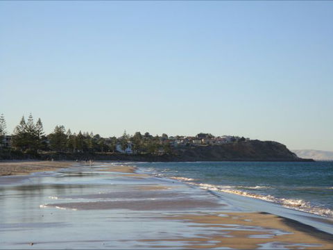 Christies Cottage For Holidays And Relocations. - SA Accommodation 9