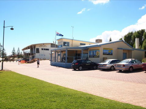 Christies Cottage For Holidays And Relocations. - SA Accommodation 29