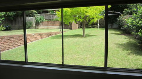 Jacaranda Bed And Breakfast - SA Accommodation 4
