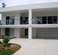 The White House - Shellharbour Village - SA Accommodation
