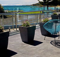 Penguin Beachfront Apartments - SA Accommodation
