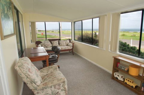 Beach Point - SA Accommodation 4