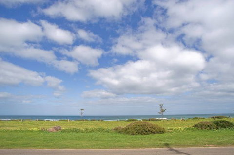 Beach Point - SA Accommodation 8