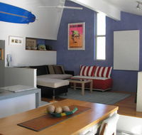Boomers Beach House - SA Accommodation