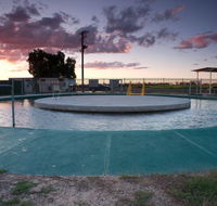 Burren Junction Bore Baths and Camp Ground - SA Accommodation