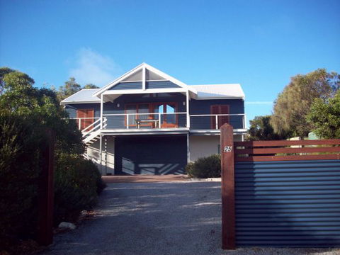Top Deck Marion Bay - SA Accommodation 1