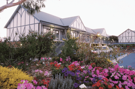 Country Comfort Adelaide Manor - SA Accommodation 0