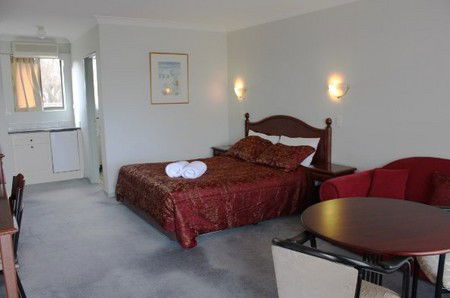 Elite Motor Inn - SA Accommodation 4