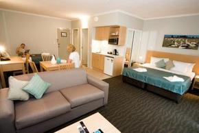 Manly Marina Cove Motel - SA Accommodation 3
