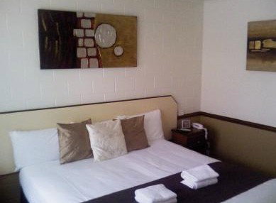 Bent Street Motor Inn - SA Accommodation 2