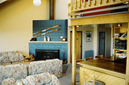 Merrijig Ski Club - SA Accommodation 0