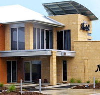 Strath Motel - SA Accommodation