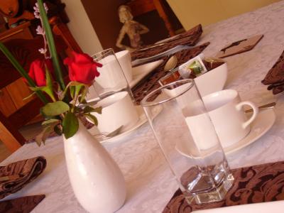 Wine & Roses Bed & Breakfast - SA Accommodation 4