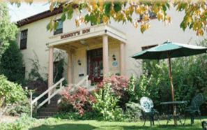 Bonney's Inn - SA Accommodation