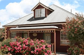 Swansea Cottages  Motel Suites - SA Accommodation