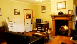 Crabtree House Heritage Suites - SA Accommodation