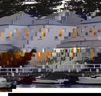 Oscars Waterfront Boutique Hotel - SA Accommodation