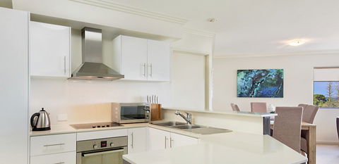 Scarborough Beach Resort - SA Accommodation 3