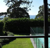 Poolside at Hyams - SA Accommodation