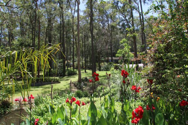 Mount Hutton NSW SA Accommodation