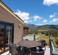 Mad on the Buckland - SA Accommodation
