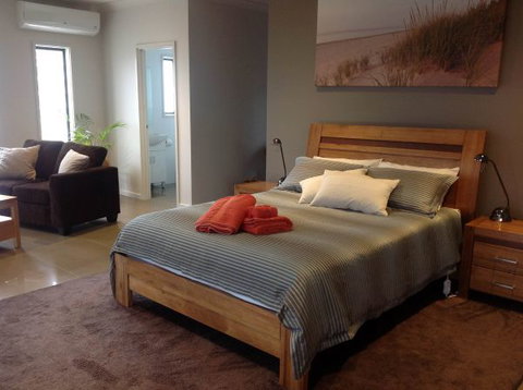 Blue Ray Lodge - SA Accommodation 3