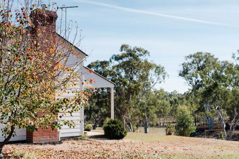 Cottage On The Murray - SA Accommodation 1